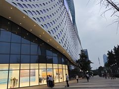-宝龙城(杭州滨江店)