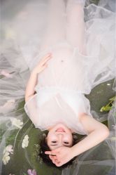 点击看大图 -十孕纪高端孕妇亲子摄影