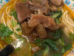 -金杨拉面王小吃面馆·牛三宝面·红烧牛肉粉