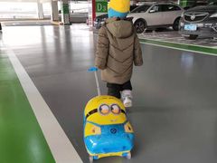 -浦东机场p4停车场