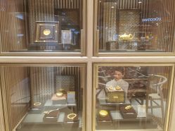 -周大福 CHOW TAI FOOK(新世界百货崇文店)