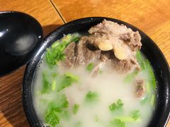 -陈老斯呼尔嗨吃烧烤(科巷店)
