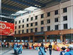 -三亚新鸿港水果一级批发市场
