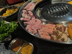 -哈哈碳都·牛肋条无限自助烤肉(宝龙店)