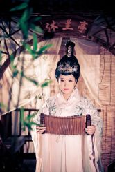 点击看大图 -九月鹰飞汉服摄影工作室
