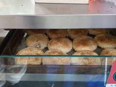 黑芝麻酥饼-朱记小郑酥烧饼(建康路店)