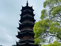 -龙华寺