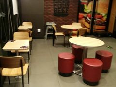 大堂-汉堡王(下沙银泰店)