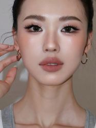 -明天见·化妆造型工作室