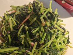 -吴越荣记苏州菜·松鼠桂鱼100%活鱼现做(斜塘老街店)