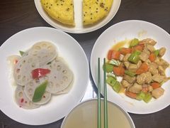 -鲸励母婴月嫂(望京店)