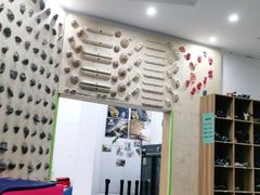 -龙景攀岩(海峡世茂广场店)