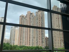 -LuOne凯德晶萃广场(徐家汇路店)