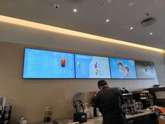 -星巴克臻选(华堂·新辰汇店)