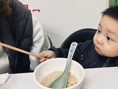 -明呈黄鱼面馆(斜土路店)