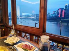 -小天鹅火锅·一线江景洪鼎旗舰店(洪崖洞店)
