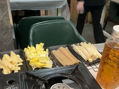 -云晓光头烧烤吧(德平路店)