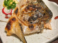 盐烤三文鱼头-南苑环球酒店-稻菊日式餐厅(鄞县大道店)