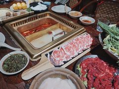 -东巴婆婆云南鱼豆花火锅(大东门店)