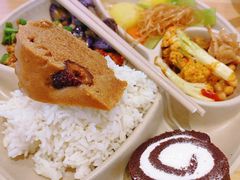 -素满香·全民食养自助(长宁龙之梦店)