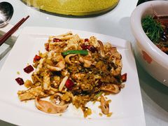 雪菜炒鱿鱼-宝燕海货工场(长江国际店)