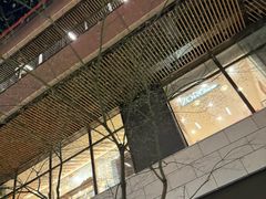 -瑞虹新天地月亮湾