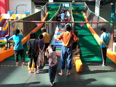 -蒙特利亲子乐园