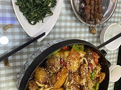 -撒拉人家.酸菜牦牛肉火锅
