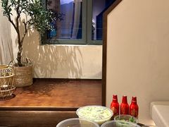-美顺香食府鱼头老店(雪野湖店)