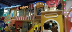 -LuckyStar幸运星家庭娱乐中心(东莞国贸店)