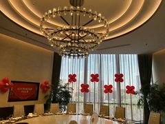 -泓历皇朝酒店(东亭店)