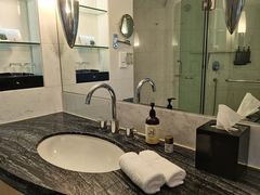 -上海新锦江大酒店