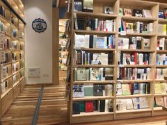 -猫的天空之城概念书店(印象城购物中心店)
