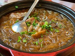 肥肠鸭血豆面煲-上海老站(徐家汇店)