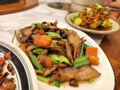 -郑件洋芋饭庄