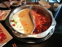 番茄鸳鸯锅-纸盐河码头火锅(十八梯店)