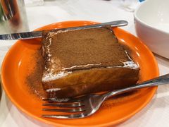 招牌漏奶华-澳门陈光记烧味饭店(南京德基广场店)