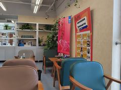 -无奔眼镜·蔡司·依视路授权店(马家堡店)