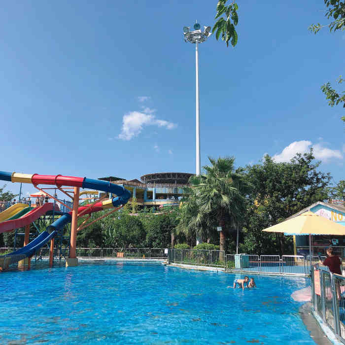 玉圭园环球名胜梦幻水上乐园-"今日的天气真是和一个小孩的脾气一样