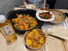 -远大美食广场(远大购物中心店)