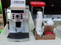 -比亚迪上海弘仁4S(杨浦店)