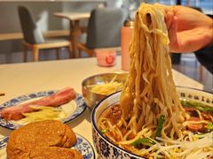 -镇南锅盖面馆(解放路店)
