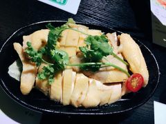 半只鸡-绿柠食堂(北外滩店)