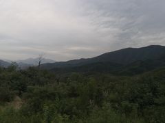 -鬼笑石后山停车场