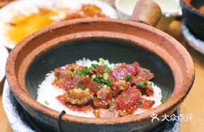 Beef Patty and Preserved Meat Clay Pot Rice