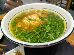 -杨记清芳牛肉拉面(宝龙广场店)