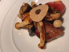 煎酿水果椒拼一口牛-三号黄浦会Canton Table