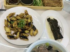 -鑫悦诚府·新鲁菜·餐厅(趵突泉店)