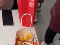 -海底捞火锅(凤凰广场店)
