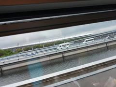 -龙阳路磁悬浮列车总站-停车场